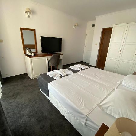 Villa Aqua Family Hotel Burgas Luaran gambar