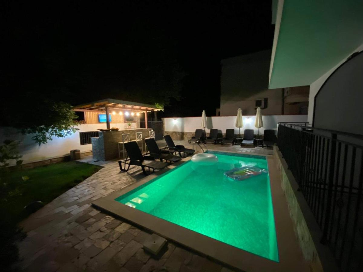 Villa Aqua Family Hotel Burgas Luaran gambar